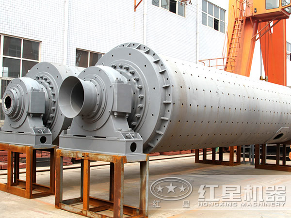 大型陶瓷球磨機展示