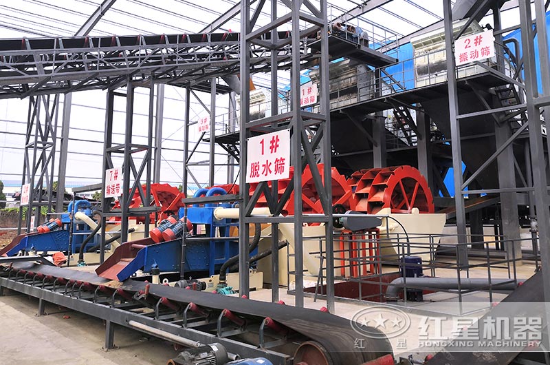 洗砂機工作現(xiàn)場圖片 洗砂機工作現(xiàn)場圖片