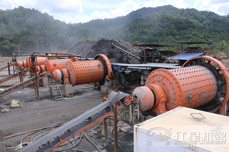 山西客戶鋼球磨煤機工作現(xiàn)場圖片 山西客戶鋼球磨煤機工作現(xiàn)場圖片