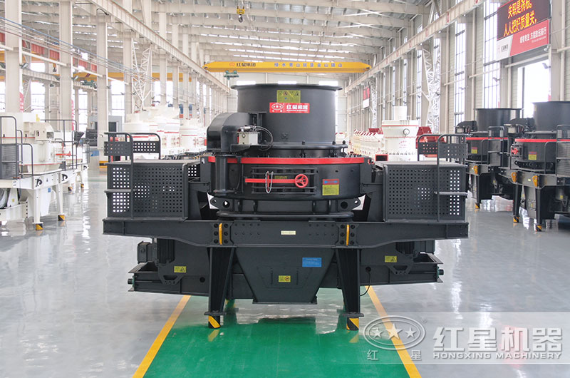 時產(chǎn)200噸的制砂機(jī)圖片 時產(chǎn)200噸的制砂機(jī)圖片