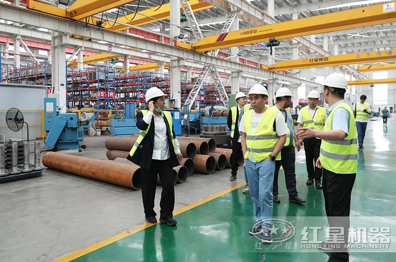 客戶(hù)來(lái)廠考察設(shè)備 客戶(hù)來(lái)廠考察設(shè)備