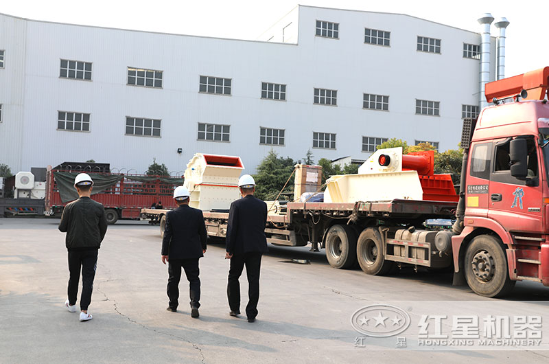 設(shè)備發(fā)貨現(xiàn)場(chǎng)_客戶(hù)來(lái)廠(chǎng)考察 設(shè)備發(fā)貨現(xiàn)場(chǎng)_客戶(hù)來(lái)廠(chǎng)考察