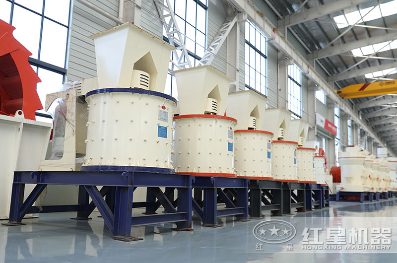 小型復(fù)合式破碎機(jī)圖片 小型復(fù)合式破碎機(jī)圖片