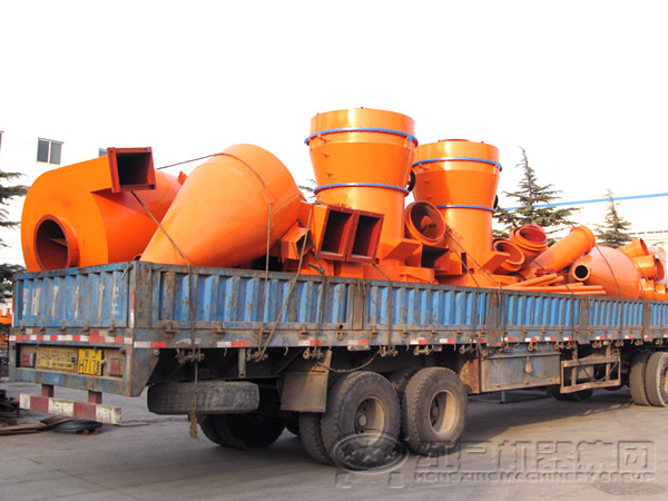 粉煤灰磨粉機發(fā)貨圖 粉煤灰磨粉機發(fā)貨圖