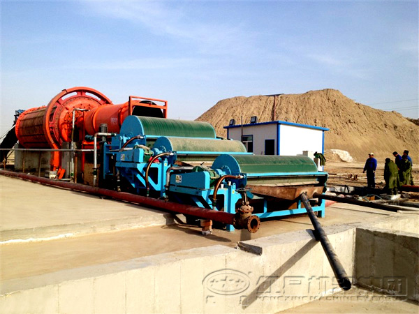 高強(qiáng)磁磁選機(jī)現(xiàn)場(chǎng)圖