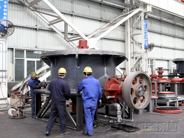 花崗巖圓錐破碎機(jī)組裝圖