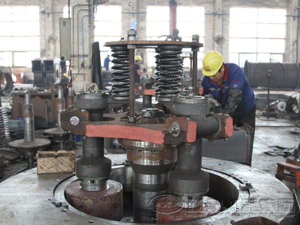 粉末磨粉機生產(chǎn)制造