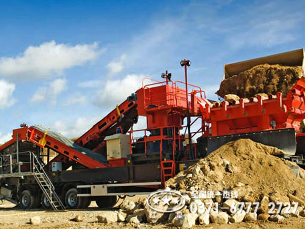 建筑垃圾破碎機現(xiàn)場