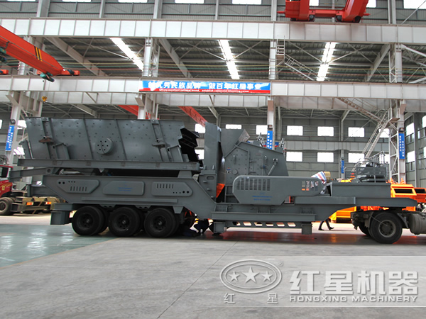 輪胎式車(chē)載移動(dòng)打石機(jī)