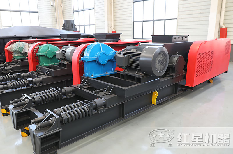 對(duì)輥破碎機(jī)圖片