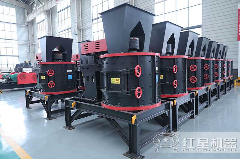 復(fù)合式石塊粉碎機(jī)圖片 復(fù)合式石塊粉碎機(jī)圖片