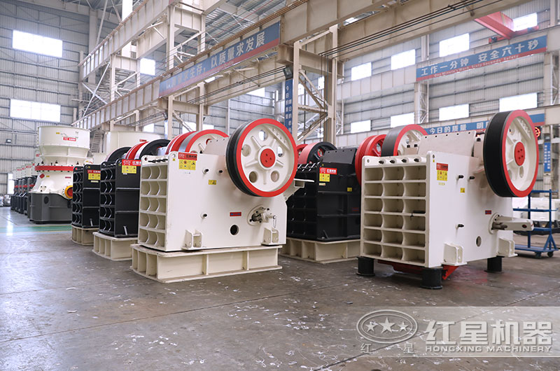 煤矸石顎式破碎機(jī)圖片 煤矸石顎式破碎機(jī)圖片