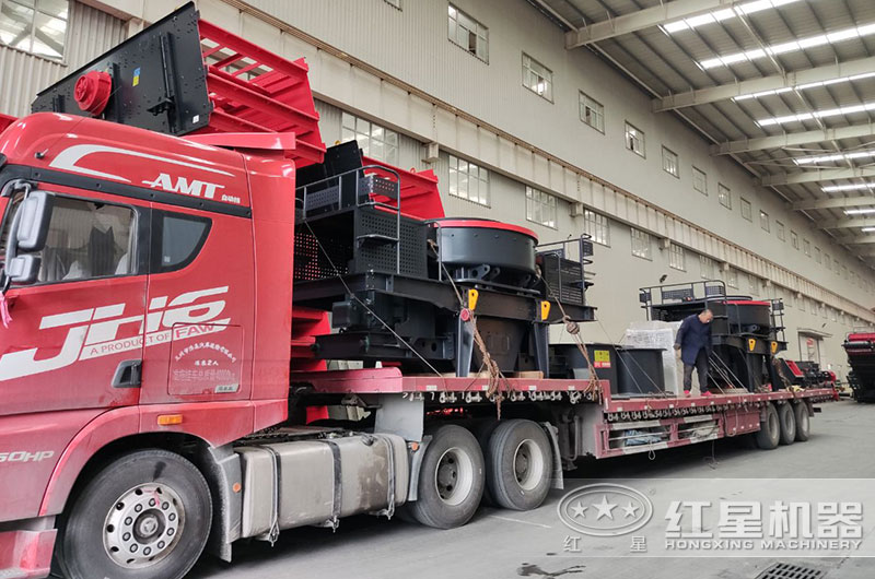 鑄造廢砂再生設(shè)備發(fā)貨現(xiàn)場 鑄造廢砂再生設(shè)備發(fā)貨現(xiàn)場