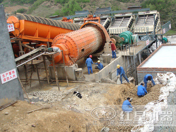 球磨機(jī)現(xiàn)場安裝圖 球磨機(jī)現(xiàn)場安裝圖