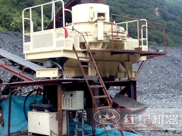 制砂機(jī)現(xiàn)場圖 制砂機(jī)現(xiàn)場圖