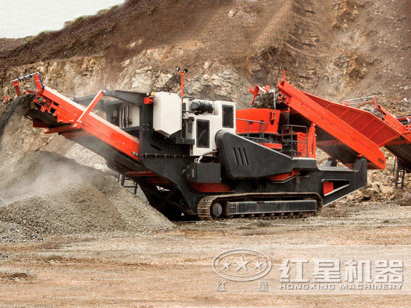 小型流動石子加工機客戶現(xiàn)場