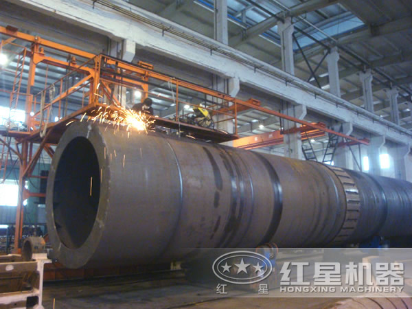 紅星機(jī)器烘干機(jī)生產(chǎn)車(chē)間