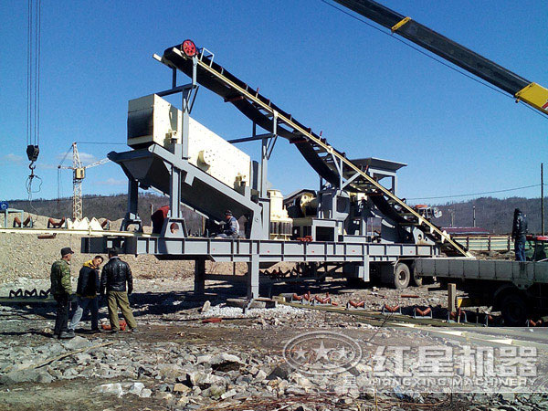 移動建筑垃圾破碎機(jī)現(xiàn)場圖 移動建筑垃圾破碎機(jī)現(xiàn)場圖