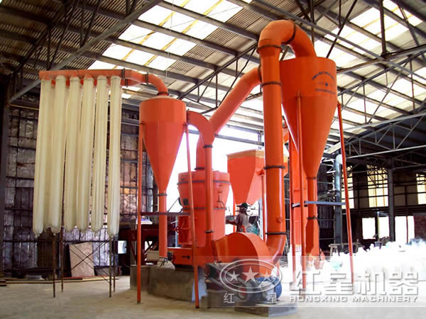 氧化鐵紅磨粉機(jī)客戶(hù)現(xiàn)場(chǎng) 氧化鐵紅磨粉機(jī)客戶(hù)現(xiàn)場(chǎng)