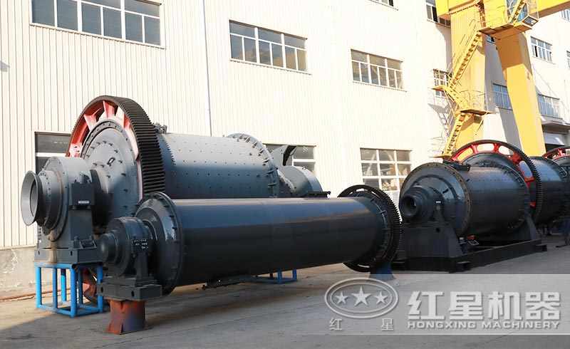 各種型號水泥球磨機(jī)展示 各種型號水泥球磨機(jī)展示