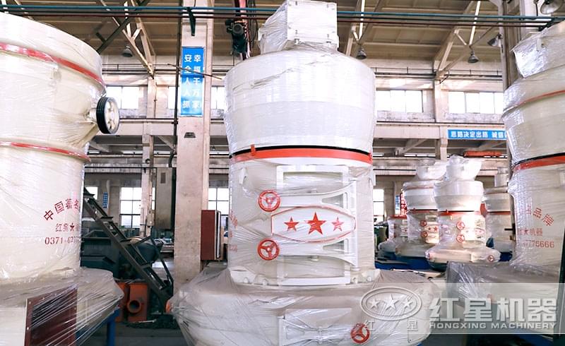 雷蒙磨粉機(jī)生產(chǎn)車間 雷蒙磨粉機(jī)生產(chǎn)車間