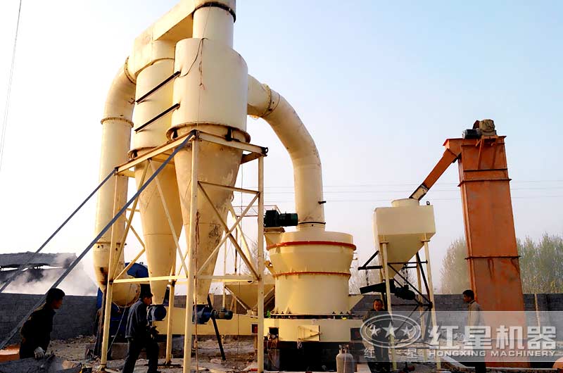 HGM超細(xì)磨粉機(jī)現(xiàn)場(chǎng)作業(yè)圖 HGM超細(xì)磨粉機(jī)現(xiàn)場(chǎng)作業(yè)圖