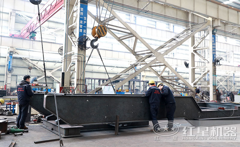 用戶參觀紅星移動石料破碎設備