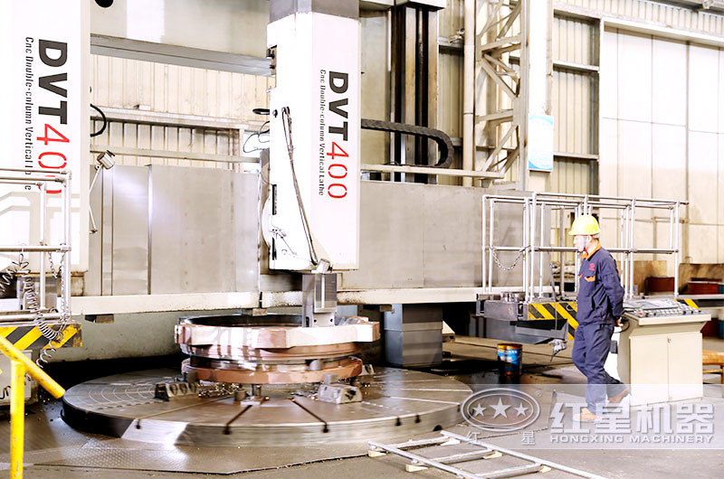 紅星機器車間作業(yè)現(xiàn)場