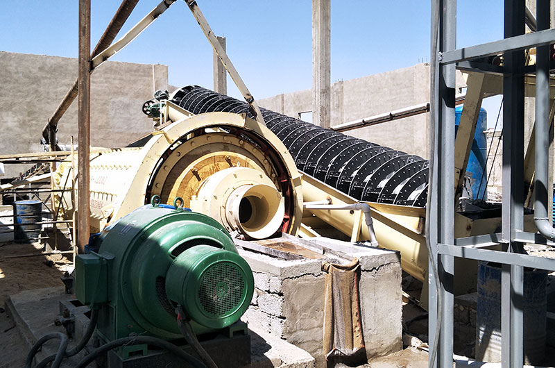 球磨機(jī)工作性能優(yōu)異 球磨機(jī)工作性能優(yōu)異