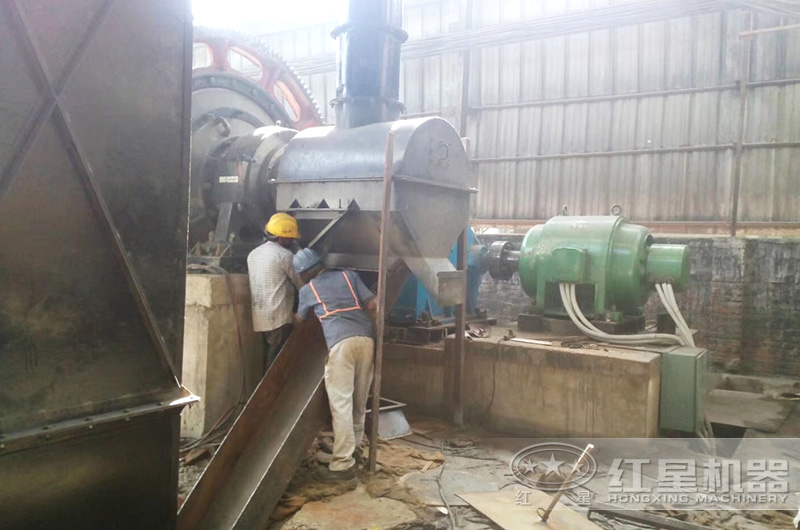 球磨機現(xiàn)場檢修維護 球磨機現(xiàn)場檢修維護