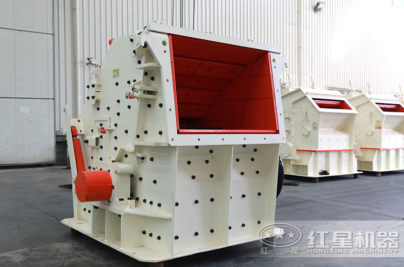 石灰石反擊式破碎機(jī) 石灰石反擊式破碎機(jī)