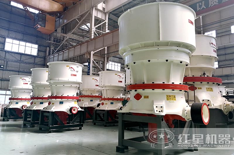 時(shí)產(chǎn)300噸碎石機(jī)：圓錐破碎機(jī)，硬巖中細(xì)碎