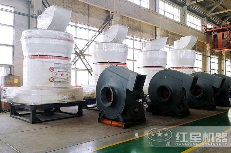 雷蒙磨粉機(jī)車間實(shí)拍圖，現(xiàn)貨充足