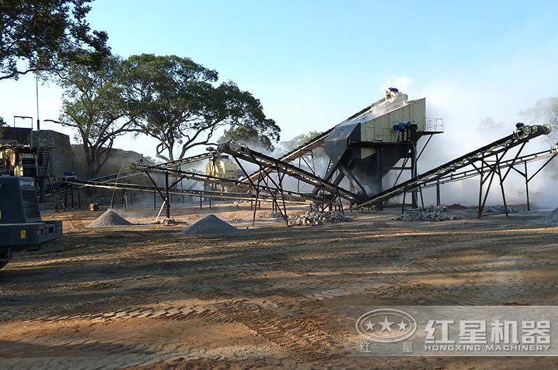 砂石廠生產(chǎn)現(xiàn)場(chǎng) 砂石廠生產(chǎn)現(xiàn)場(chǎng)