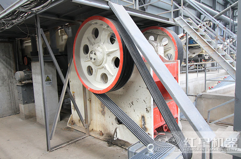 六九破碎機(jī)現(xiàn)場(chǎng)圖